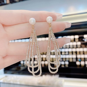 Stile europeo americano di fascia alta grandiosi orecchini pendenti da donna eleganti esagerati lunghi geometrici in acciaio inossidabile - Product Image 4