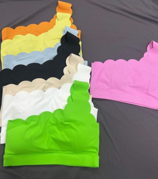 เสื้อเปิดไหล่ข้างเดียวสีชมพูบาร์บี้