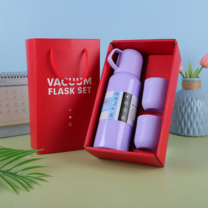 Ensemble de Bouteilles Isothermes Premium en Acier Inoxydable 304, 500 ml, Sans BPA, à Double Paroi, avec <span class=keywords><strong>3</strong></span> Tasses, Idéal pour Cadeau d'Affaires - Product Image 3