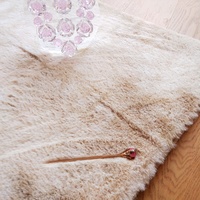 Tapis de luxe épais en fausse fourrure de lapin - Tapis shaggy moderne et doux pour salon et chambre, rectangulaire, lavable