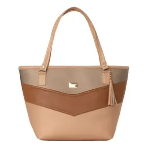 Bolso Tote para Mujer Fana Carola M3839, Cuero Color Oro Rosa con Cierre de Cremallera, Diseño Elegante para Uso Diario - Product Image 1