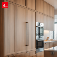Armoires de cuisine multifonctionnelles en bois massif de style naturel moderne Alland, avec tiroirs encastrés de style Shaker