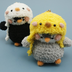 El Yapımı Mini Tığ İşi Penguen Anahtarlık Oyuncak Charm Toptan Sevimli Karikatür Amigurumi Örme Hayvan Çanta Süsü Peluş Oyuncak Anahtarlık - Product Image 4