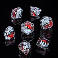 Jeu de dés DND en résine transparente Elf Ball rouge et blanc, 7 pièces, dés polyédriques à bords vifs, pour jeux de rôle sur table Dungeons & Dragons