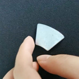 <span class=keywords><strong>Aimant</strong></span> néodyme à <span class=keywords><strong>arc</strong></span> plat personnalisé <span class=keywords><strong>Aimant</strong></span> Ndfeb à segment <span class=keywords><strong>de</strong></span> <span class=keywords><strong>cercle</strong></span> - Product Image 2