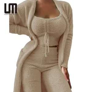 लियू मिंग शीतकालीन महिलाओं के कपड़े नए उत्पाद फर 3 पीस आउटफिट क्रॉप टॉप उच्च कमर पैंट कोट सेट