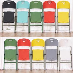 Vente en gros d'usine, chaises pliantes portables en plastique <span class=keywords><strong>Dilan</strong></span> modernes, pour mariage, banquet, événements, jardin extérieur, cadre en métal, couleur personnalisée - Product Image 5