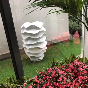 Grand <span class=keywords><strong>pot</strong></span> à fleurs en fibre de verre de style nordique, pour intérieur et extérieur, <span class=keywords><strong>pot</strong></span> ondulé moderne, jardinière en fibre de verre, décoration de jardin, pots pour plantes - Product Image 3