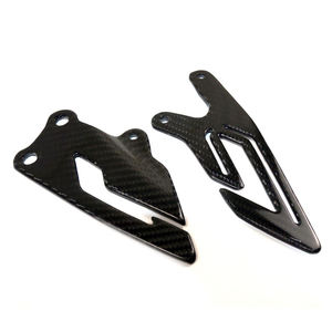 Protectores de Talón de Fibra de Carbono para Yamaha YZF-R1 2015-2019 - Product Image 5