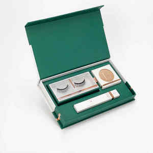 แผ่นฟอยล์สีทองสำหรับต่อวิกผมกล่องของขวัญกระดาษแข็งขนาดใหญ่สีดำหรูหราพร้อมโลโก้ตามสั่ง - Product Image 1