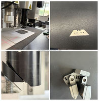 Cutter automatique CNC à couteau oscillant pour la découpe de rouleaux de tissu de rideau coupe-feu en fibre de verre renforcée de fil d'acier