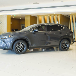 <span class=keywords><strong>Lexus</strong></span> NX 2.4L Turbo AWD Premium SUV 10AT, Manejo Deportivo, Monitor de Vista Panorámica, Sistema de Seguridad - Product Image 2