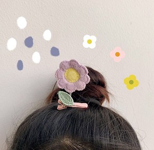 Accessoires pour cheveux élastiques tridimensionnels 2023, pinces à cheveux en plastique mat colorées, forme de fleur, tendance, pour filles - Product Image 2