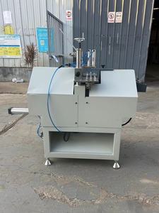 Machine de fabrication de porte de fenêtre de scie à perles de <span class=keywords><strong>vitrage</strong></span> UPVC | Machine de <span class=keywords><strong>découpe</strong></span> et de cintrage de perles à <span class=keywords><strong>double</strong></span> <span class=keywords><strong>vitrage</strong></span> pour fenêtres en plastique - Product Image 2
