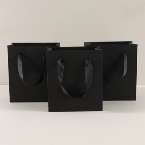 Custom Logo Jewelry Paper Bag Shopping Bag Handmade Texture Paper Jewelry Gift Packaging Paper Bag with logo - Product Image 5