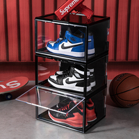 Boîte à chaussures LED transparente personnalisable avec logo, empilable, portable, en acrylique, avec contrôle sonore et éclairage LED