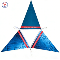 Vente directe d'usine personnalisée, fanions triangulaires en polyester imprimés numériquement 10*10 pouces, drapeau de bannière Windhorse