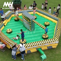 Jeu interactif gonflable classique Meltdown Wipeout, commercial, 6 personnes, matériau PVC toxique, taille personnalisée, adulte