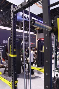 Rack de <span class=keywords><strong>musculation</strong></span> multifonction tout-en-un avec système de poulies à câble, <span class=keywords><strong>cage</strong></span> de <span class=keywords><strong>musculation</strong></span> pour entraînement complet du corps, pour la maison et les salles de sport commerciales - Product Image 5