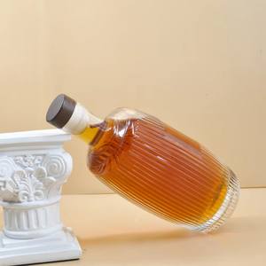 Bouteille <span class=keywords><strong>de</strong></span> whisky <span class=keywords><strong>vide</strong></span> <span class=keywords><strong>de</strong></span> haute qualité, bouteille en verre pour la vodka, bouteille <span class=keywords><strong>de</strong></span> liqueur <span class=keywords><strong>de</strong></span> 500 ml avec bouchon - Product Image 4