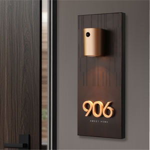 Targa Luminosa a LED con Ricarica Magnetica e Sensore, Numero Civico Personalizzabile Moderno per Esterni, per Hotel, Appartamenti, Ville - Product Image 1