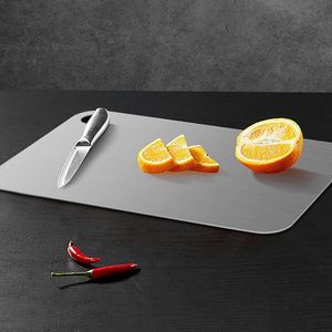 Planche à découper double face en titane pur GR1 laminé à froid, anti-moisissure, haute pureté, pour extérieur, personnalisable - Product Image 3