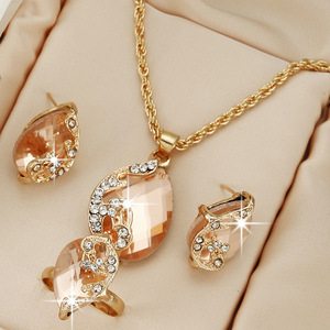 <strong>Sloggi</strong> Popular Retro Women's Candy Color Small Fresh Thin Belt Simple Watch Fashionable Student Rhinestone Jewelry Set