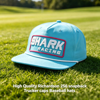 Gorra Richardson 256 Personalizable, Gorra Trucker de 5 Paneles sin Estructura, Visera Plana, con Parche de Cuero