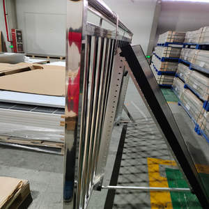 Support de <span class=keywords><strong>fixation</strong></span> <span class=keywords><strong>solaire</strong></span> durable pour <span class=keywords><strong>balcon</strong></span> avec contrôleur MPPT, batterie lithium-ion et crochet à angle réglable pour panneaux monocristallins - Product Image 5