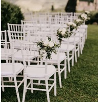 Chaise Chiavari en plastique PP blanc de luxe empilable pour mariage, hôtel, banquet, événement, réception, capacité 660 lb