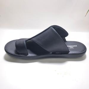 Yeni erkekler Flip flop açık aşınma yaz kaymaz hafif açılı terlik yumuşak taban rahat rahat erkekler sandalet - Product Image 2