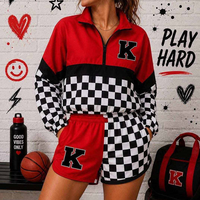 Ensemble de survêtement 2 pièces personnalisé pour femme, color block, motif damier, sweat-shirt demi-zip et short, avec logo d'équipe universitaire imprimé, ensemble assorti