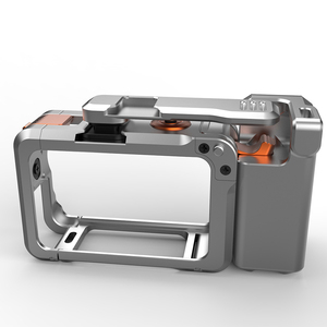 Gabbia Professionale per Fotocamera Osmo Action 6 con Impugnatura Street Grip in Alluminio CNC, Cold Shoe e Foro Filettato da 1/4 di Pollice - Product Image 5