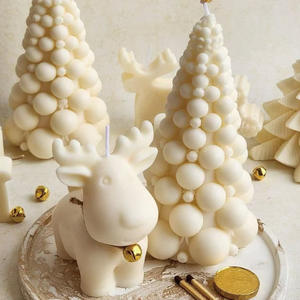 Candele Profumate Natalizie all'Ingrosso Decorazione a Tema Regalo Creativo Forma Irregolare Completamente Raffinata in Paraffina Artigianale - Product Image 1