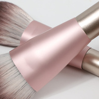 Professionnel 2024 ensemble de pinceaux de maquillage mignon manche en bois cosmétiques pour le visage pour les fabricants grossistes marques de marque privée