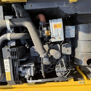 Excavatrice sur chenilles Komatsu PC160LC d'occasion, haute efficacité, d'origine japonaise, modèle 2022, 16 tonnes, godet de 0,75 m³, certifiée, à vendre - Product Image 5