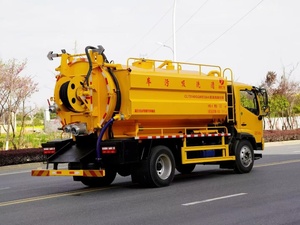 Vacuum Sewage Suction Truck Diesel EURO 5 Emission 4m Tank Capacity Wastewater Suction Compression Truck Manufacturer for Sale - Product Image 6
