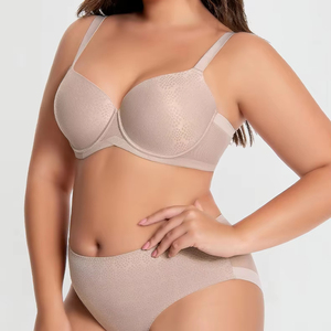 Ensemble soutien-gorge grande taille sans couture, lisse, push-up, à armatures, pour femme, usage quotidien, avec rembourrage standard, pour poitrines généreuses, couleur unie - Product Image 3