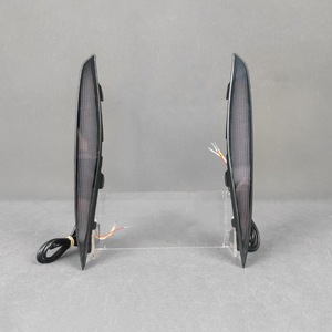 Luces LED traseras multifuncionales Changan X5plus con efecto de flujo, par para actualización y reequipamiento - Product Image 2