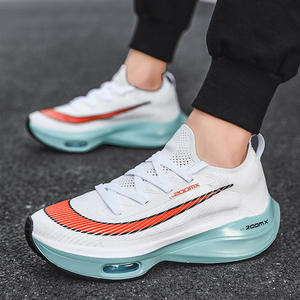 รองเท้าผ้าใบกีฬาลำลองสำหรับผู้ชายรองเท้าวิ่งระบายอากาศมีพื้นยางสำหรับฤดูหนาว - Product Image 4