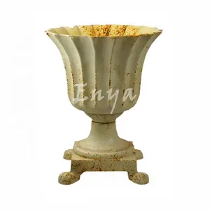 Urna con piedi vaso da fiori da giardinaggio altre forniture da giardino in ghisa all'ingrosso cortile Indoor & Outdoor Home Metal