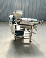 Industriële sapcentrifuge van roestvrij staal: Schroeftype resten-sap scheiding voor grootschalige fruit- en groenteverwerking