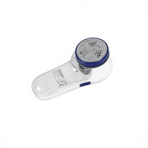 Removedor de pelusas eléctrico Leifheit con cepillo de limpieza para ropa y telas - Product Image 2