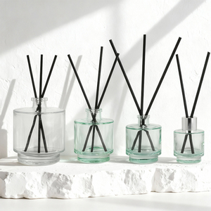 Bottiglia di Profumo per Auto in Vetro Verde da 500ml, 200ml, 100ml, 50ml, Rotonda con Design Unico a Gradini - Product Image 2