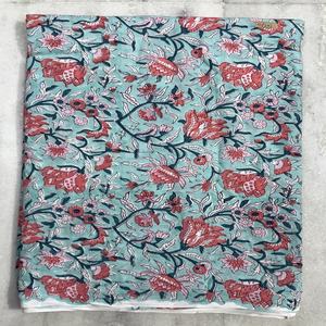 Tela de Algodón Estampada en Bloque de Primera Calidad, Ecológica y Ligera para Confección de Vestidos, Diseño Floral Hecho a Mano en India - Product Image 2