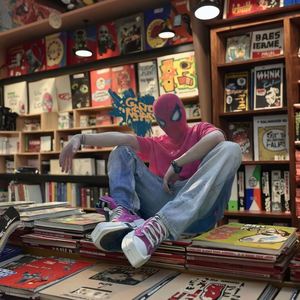 Casco Elettronico Programmabile Educativo Spider-Man Legends 1/1, <span class=keywords><strong>Maschera</strong></span> Cosplay Indossabile in Poliestere Ispirata a Marvel per Feste - Product Image 3
