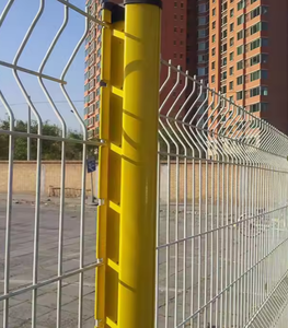 Peach <strong>Type</strong> Fence Post for V Fold <strong>Curved</strong> Wire Fence Panel/peach Shaped Post Used with Welded Wire Mesh Fencing - Product Image 1