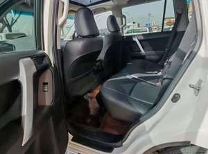 Toyota Prado 2017 Popular para Exportar desde China, <span class=keywords><strong>L</strong></span> y Cruiser Prado <span class=keywords><strong>AMT</strong></span> 2.7L, 7 Asientos, 5 Puertas, Volante a la Izquierda - Product Image 5