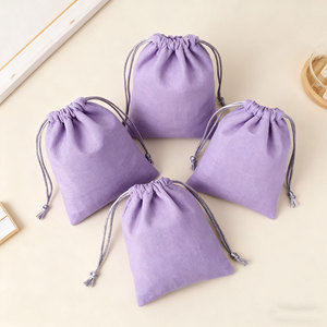 Pochette cadeau en coton et lin naturel recyclable et écologique avec cordon de serrage pour la présentation de bijoux - Product Image 1