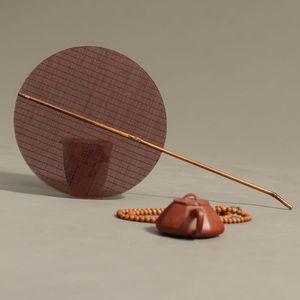 Éventail en bambou avec manche œil de phénix, grande taille, couleur laquée, objet d'art de collection - Product Image 1